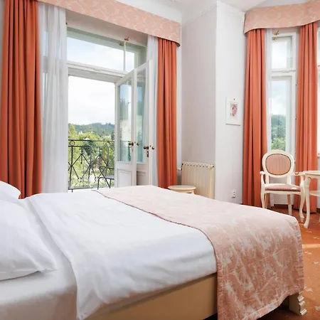 Ξενοδοχείο Orea Palace Zvon 4*