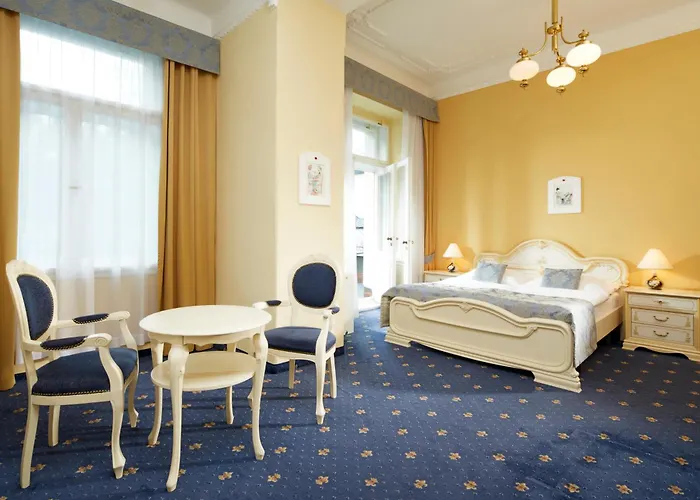 Orea Palace Zvon ホテル 4*