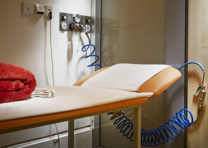 ホテル Orea Palace Zvon 4*